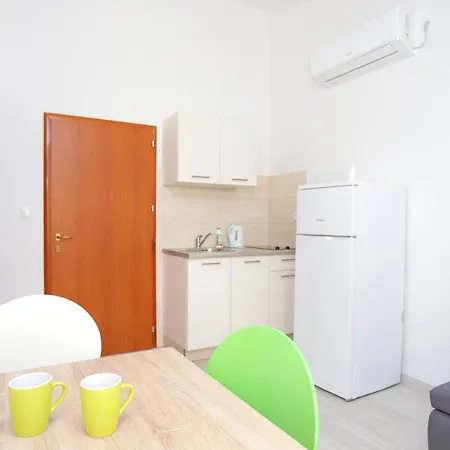 Apartamento With Parking Space Stanici, Omis - 17894